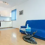 Adria 아파트 *